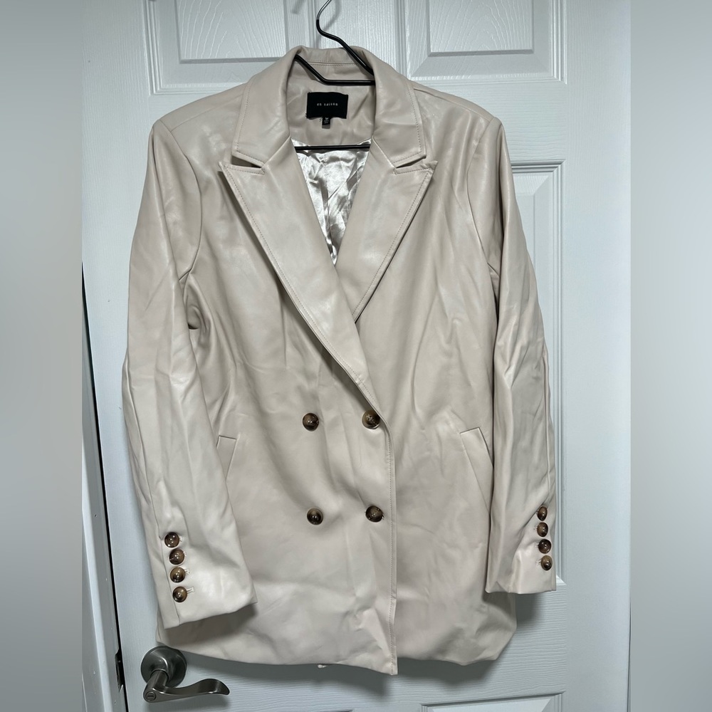 FINAL PRICE En Saison faux leather blazer